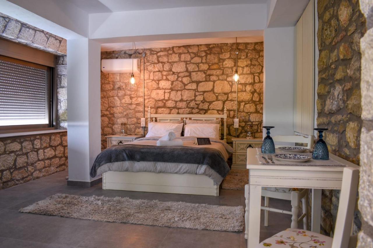 Coastal Stone Hideaway With Stunning Scenery Villa Kitriaí Екстериор снимка
