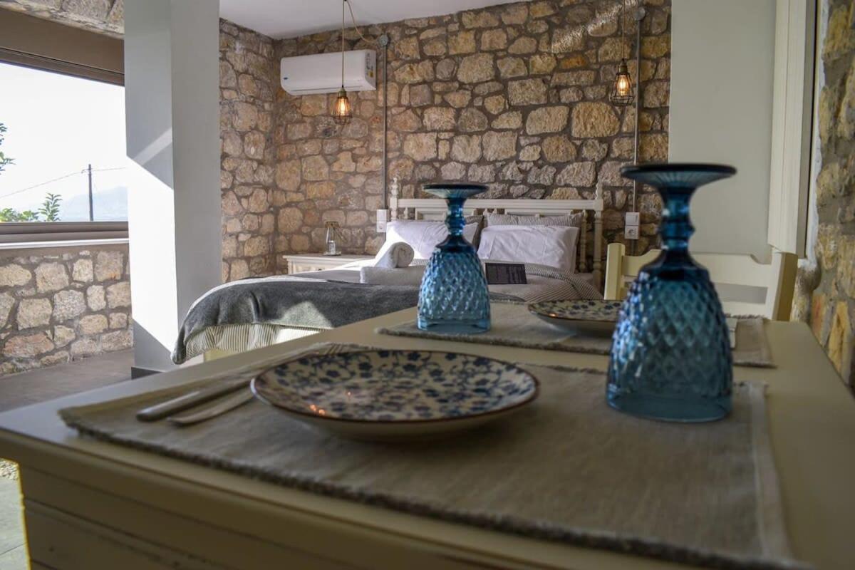 Coastal Stone Hideaway With Stunning Scenery Villa Kitriaí Екстериор снимка