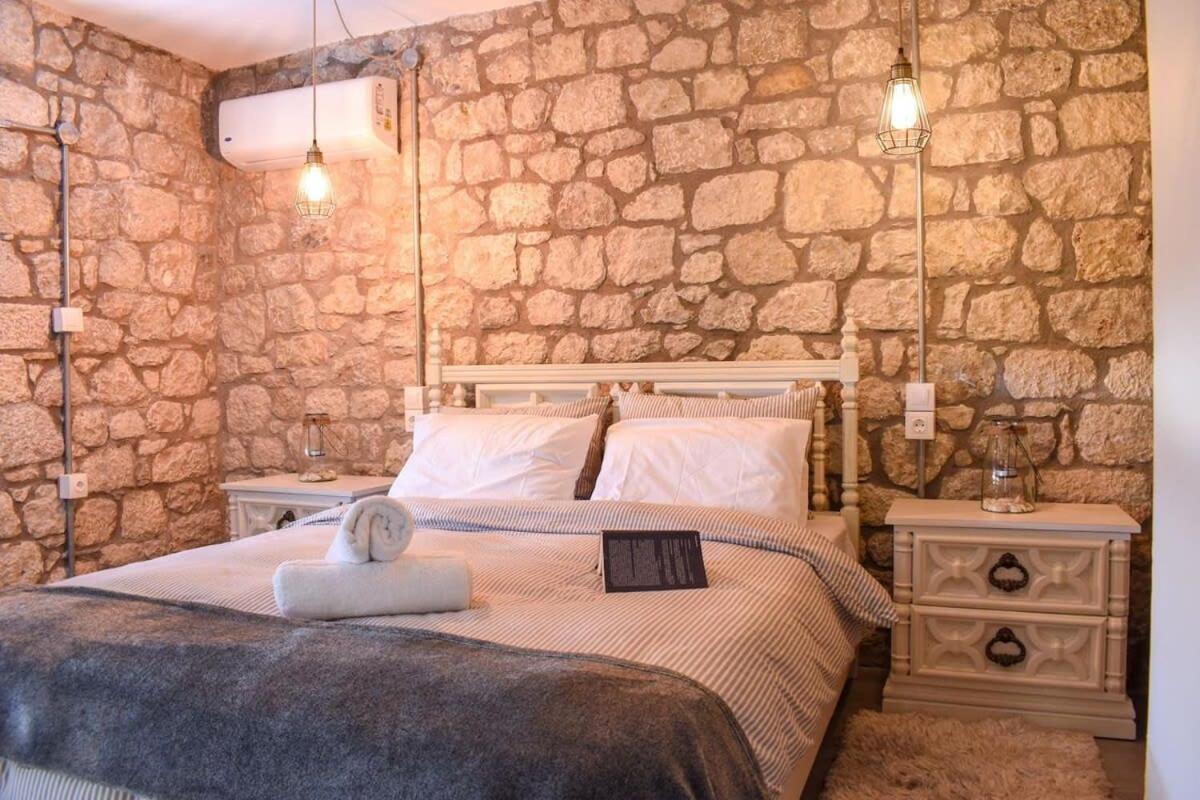 Coastal Stone Hideaway With Stunning Scenery Villa Kitriaí Екстериор снимка