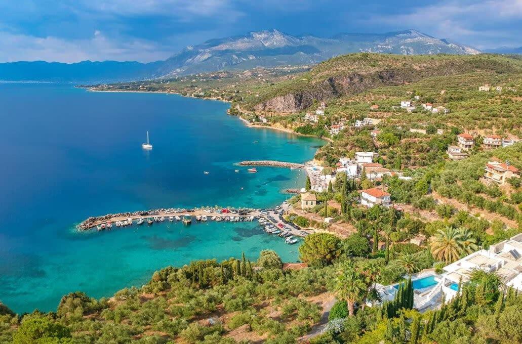 Coastal Stone Hideaway With Stunning Scenery Villa Kitriaí Екстериор снимка